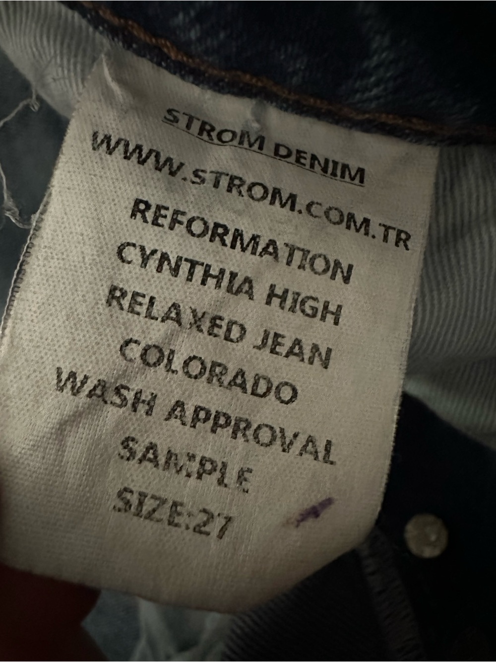 Reformation • Cynthia High Waist Relaxed Jean in Colorado - Picture 9 of 9